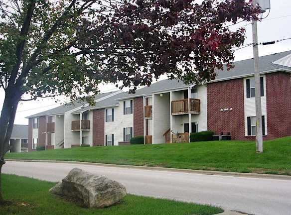 Mountain Boulevard Apartment Homes For Rent Ozark Mo