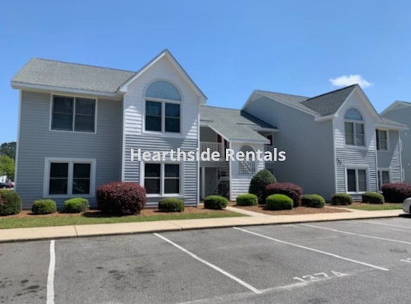 137 W Victoria Ct Greenville Nc 27834 Home For Rent