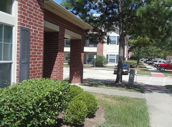 Montgomery Pines Apartments Porter, TX Apartments For