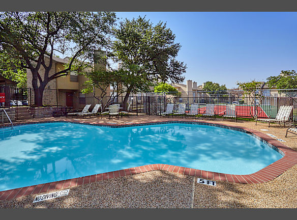 Bella Vista Apartments For Rent Carrollton Tx Rentals Com
