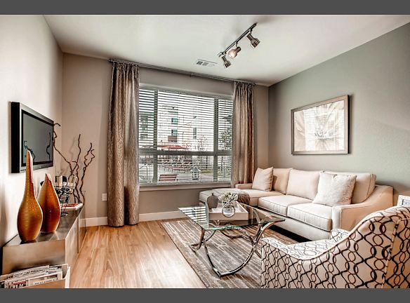 Ovation Apartment Homes Apartments For Rent Lone Tree Co