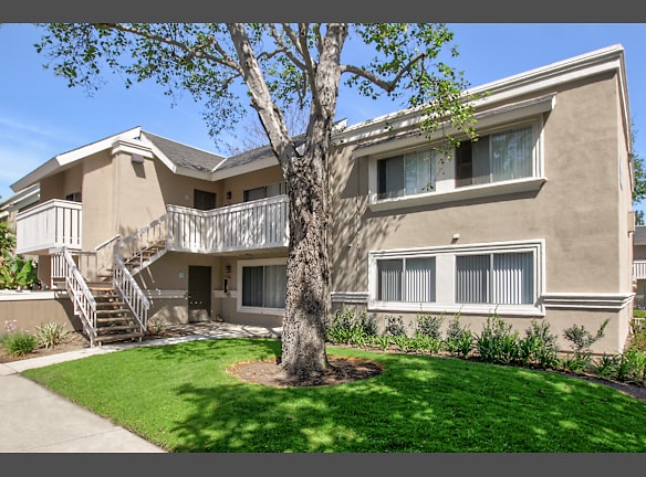 The Breakwater Apartments For Rent Huntington Beach Ca