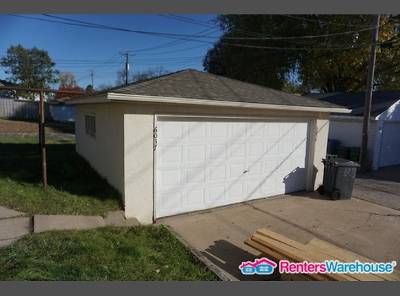 6037 Penn Ave S Minneapolis Mn 55419 Home For Rent