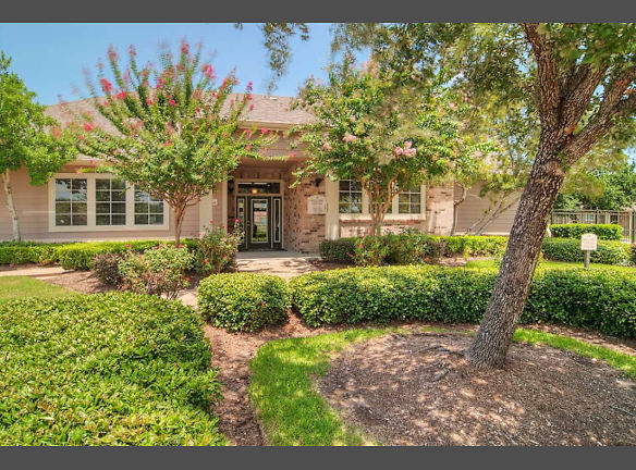 Highland Meadow Village Apartments For Rent Houston Tx