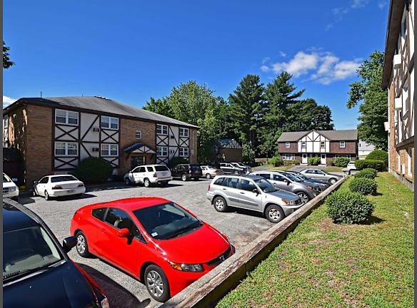 Barker Avenue Apartments For Rent Lowell Ma Rentals Com