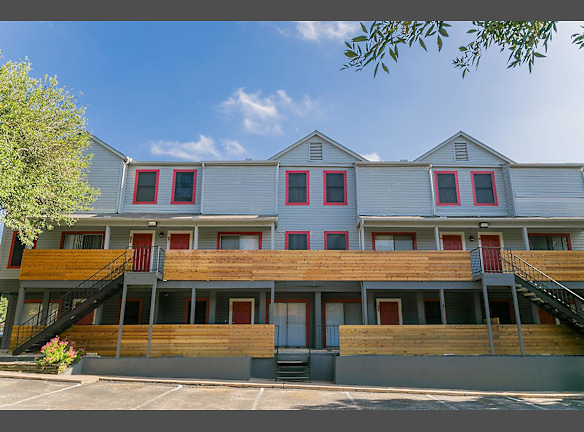 Rare Apartments Apartments For Rent Rentals Com