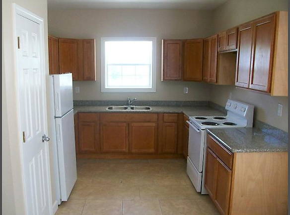 1605 20th St Gulfport Ms 39501 Home For Rent Rentals Com