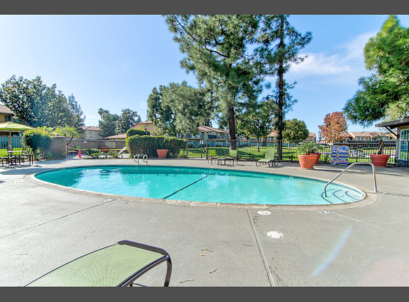 Sierra Vista Apartment Homes For Rent Redlands Ca
