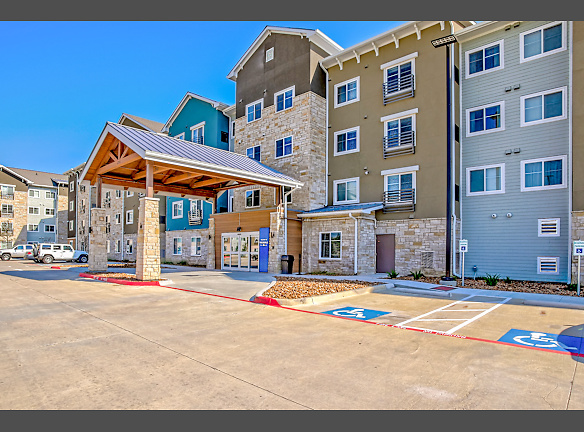 Oakwood Waterwalk Dallas Las Colinas Apartments For Rent