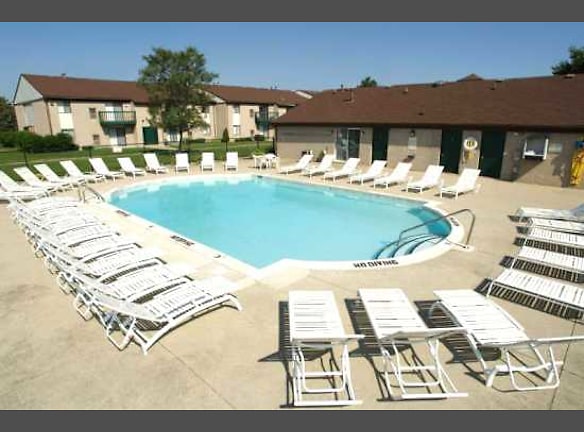 Autumn Ridge Apartments For Rent Canton Mi Rentals Com