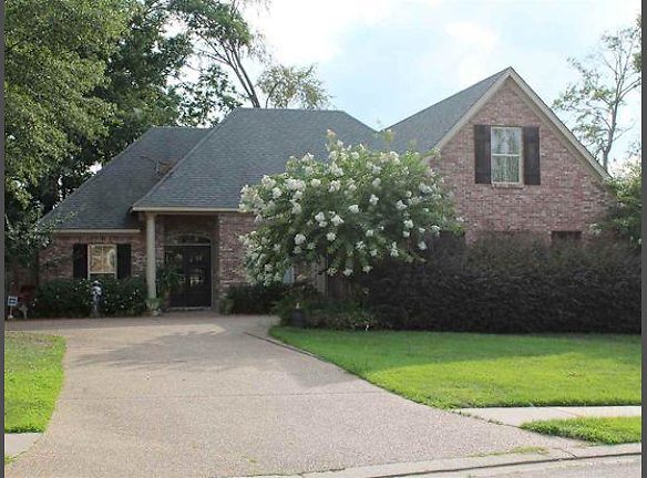 151 Jorn Cir Canton Ms 39046 Home For Rent Rentals Com
