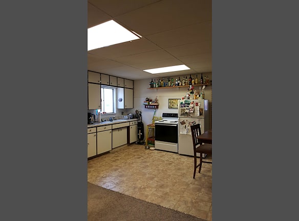 1630 9th Ave Greeley Co 80631 Home For Rent Rentals Com