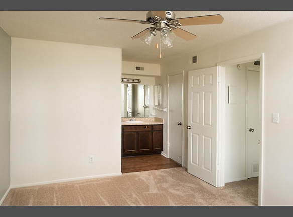 Cross Creek Apartments For Rent Spartanburg Sc