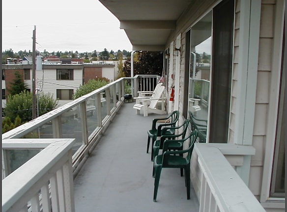 7810 Stroud Ave N A Seattle Wa 98103 Home For Rent