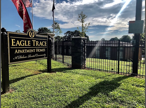 Eagle Trace Apartment Homes Apartments For Rent