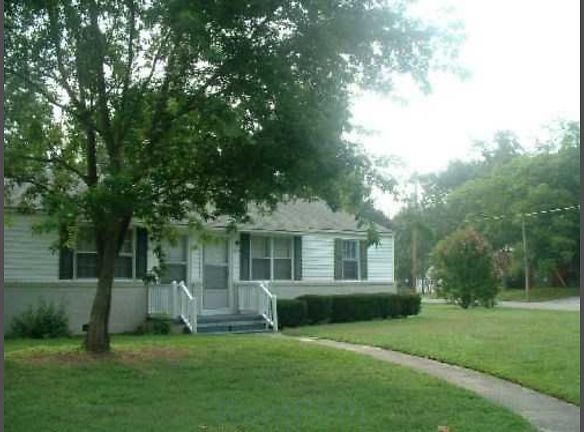 College Court Apartments For Rent Wilson Nc Rentals Com