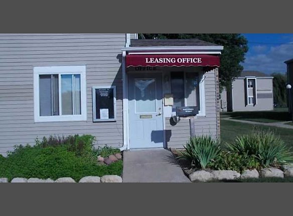 Watertown Court Apartments For Rent Watertown Wi