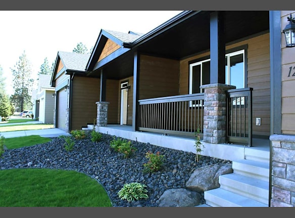 Stonehorse At Wandermere Apartments For Rent Spokane Wa