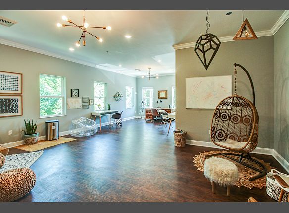 The Adelade Apartments For Rent Knoxville Tn Rentals Com