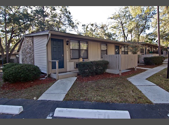 Silver Forest Apartments For Rent Ocala Fl Rentals Com