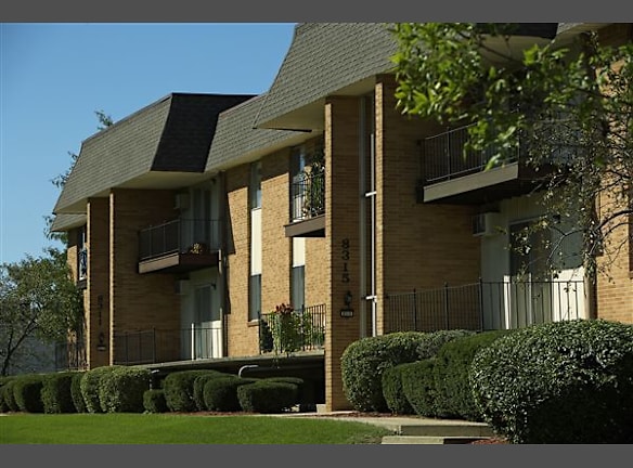 Riverland Woods Apartments For Rent Sterling Heights Mi