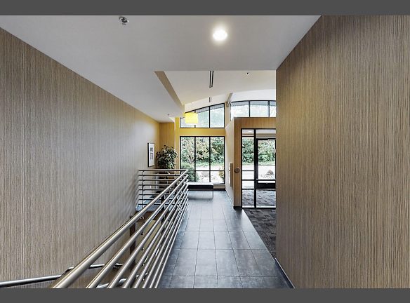 Oaks Glen Lake Apartments For Rent Minnetonka Mn