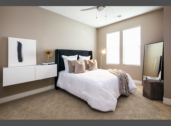 Broadmoor At Rivers Edge Apartments For Rent Council