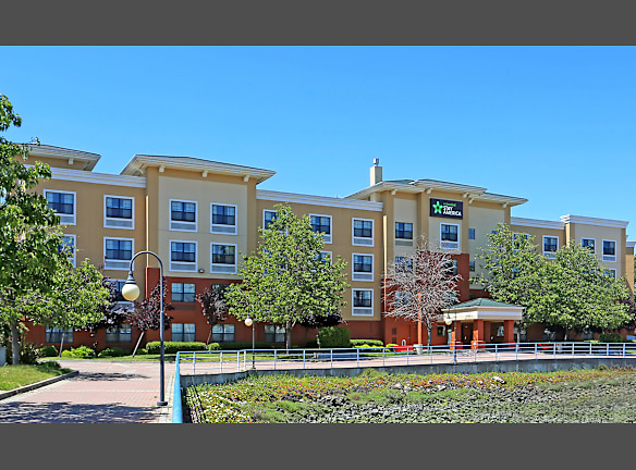 Furnished Studio  Oakland  Alameda Apartments For Rent  Alameda, CA