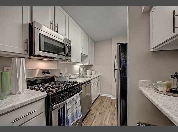 Howard Crossing Apartment Homes For Rent Oella Md