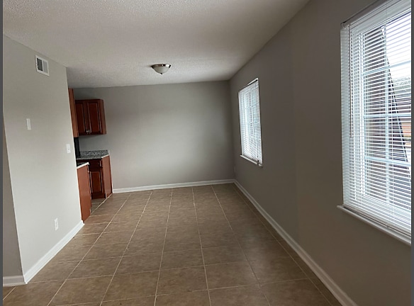 Eagle Trace Apartment Homes For Rent Greenville Sc
