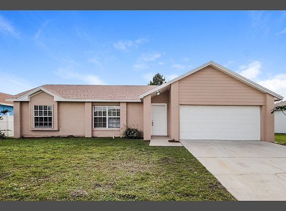 212 Great Yarmouth Court Kissimmee Fl 34758 Home For