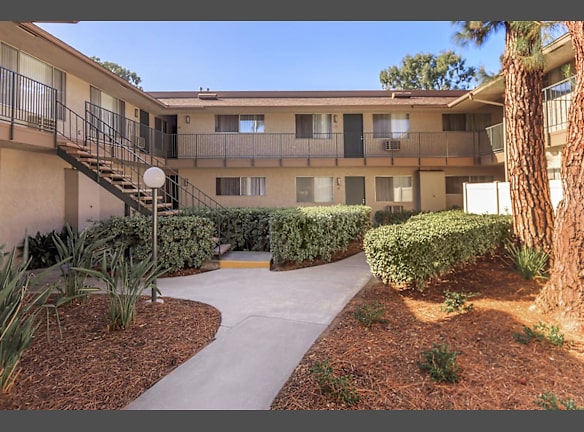 Rancho Vista Apartment Homes For Rent Anaheim Ca