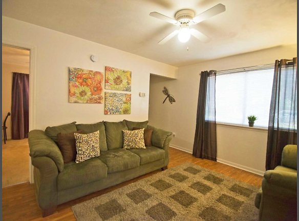 Chartre Oaks Apartments For Rent Tallahassee Fl