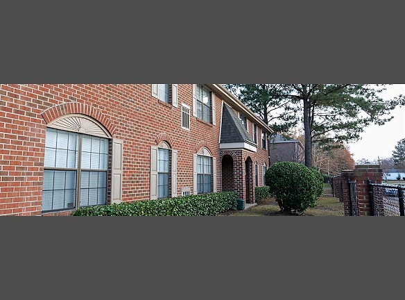 Creative Arlay Apartments Norfolk for Small Space