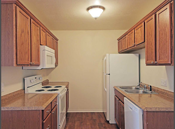Fox Valley Apartments For Rent Lawton Ok Rentals Com