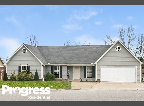 1301 Custer Dr E Southaven Ms 38671 Home For Rent