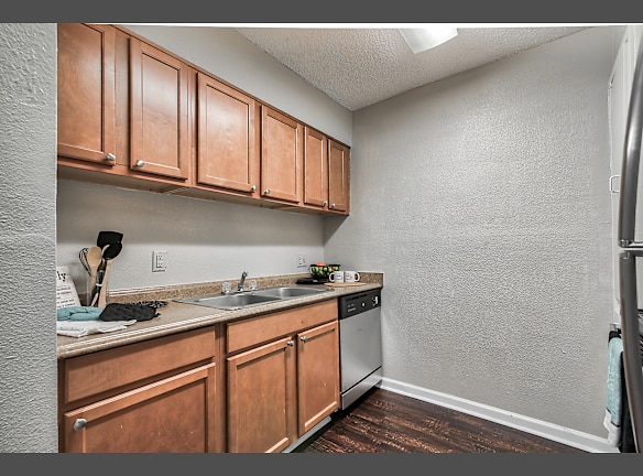 Spires Of Sherwood Apartments For Rent Baton Rouge La