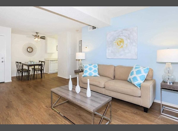 Upland Village Green Apartments For Rent Upland Ca