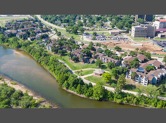 Waterside Apartments For Rent Tulsa Ok Rentals Com