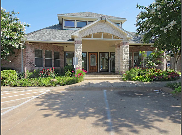 The Falls Apartments For Rent Dallas Tx Rentals Com