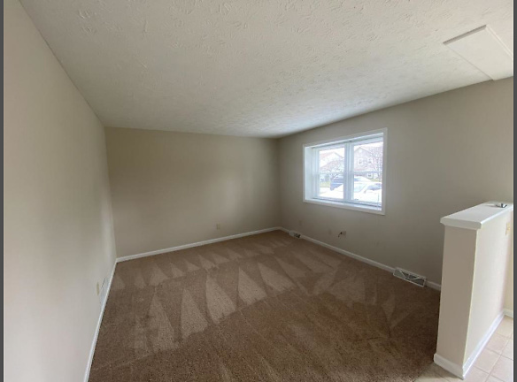 457 Woodview Dr Lexington Ky 40515 Home For Rent