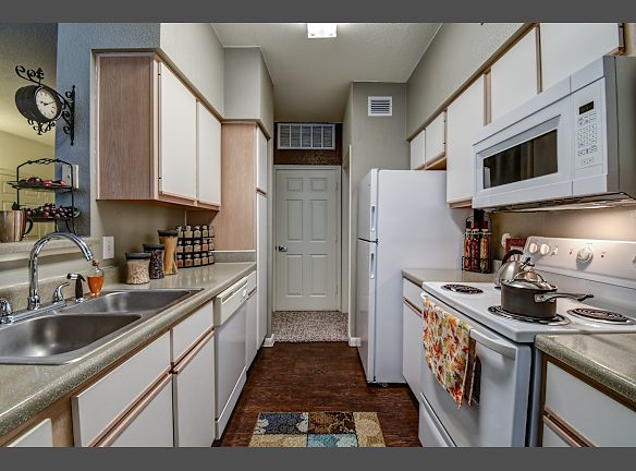 The Rincon Apartments For Rent Mc Allen Tx Rentals Com
