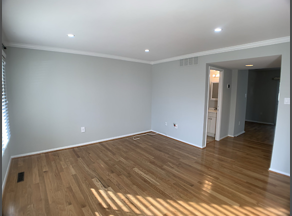 3448 Plumtree Dr Ellicott City Md 21042 Home For Rent