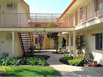 Crestwood Whittier - Painter Avenue | Whittier, CA ...
