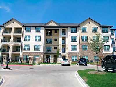 Gala Dickey Dr Euless Tx Apartments For Rent Rent Com 174