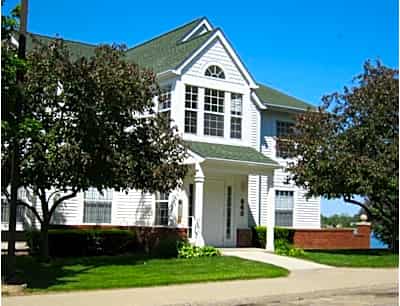 Crystal Lake Apartments Golf Drive Pontiac Mi