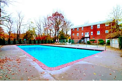 Bradford Arms Tierney Drive Cedar Grove Nj Apartments