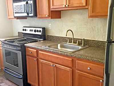 Shirley Court Apartments Bradford Road Upper Darby Pa