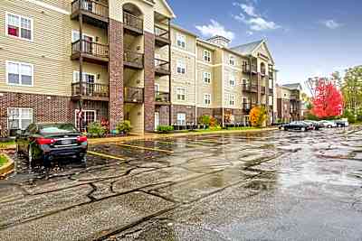 Summit Rise Hunt Club Drive Copley Oh Apartments For