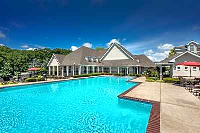 Bristol Park At Riverchase Riverchase Boulevard